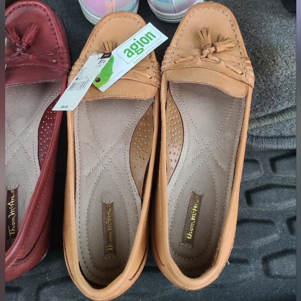 Thom McAn Shoes